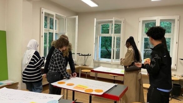 Workshop SEK2 in der Steinzeitwerkstatt